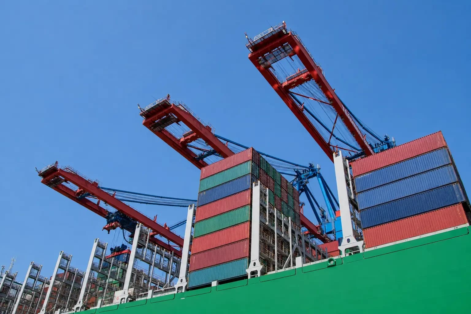 Garage quản lý cho logistics: kiểm soát đội xe