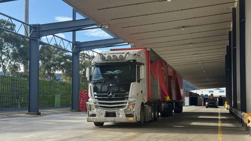 Garage Management System for Logistics: What It Tracks