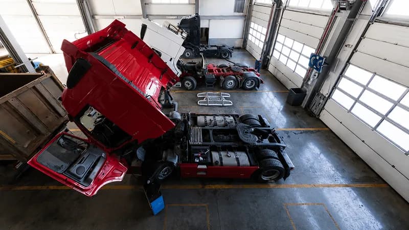 Garage Management System for Logistics Operations