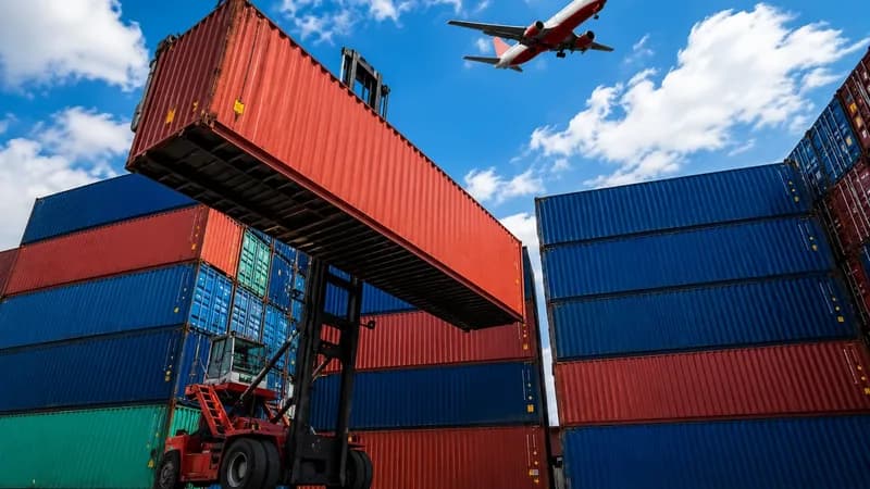 Dashboard Container Tracking Realtime Hiển Thị Những Gì?